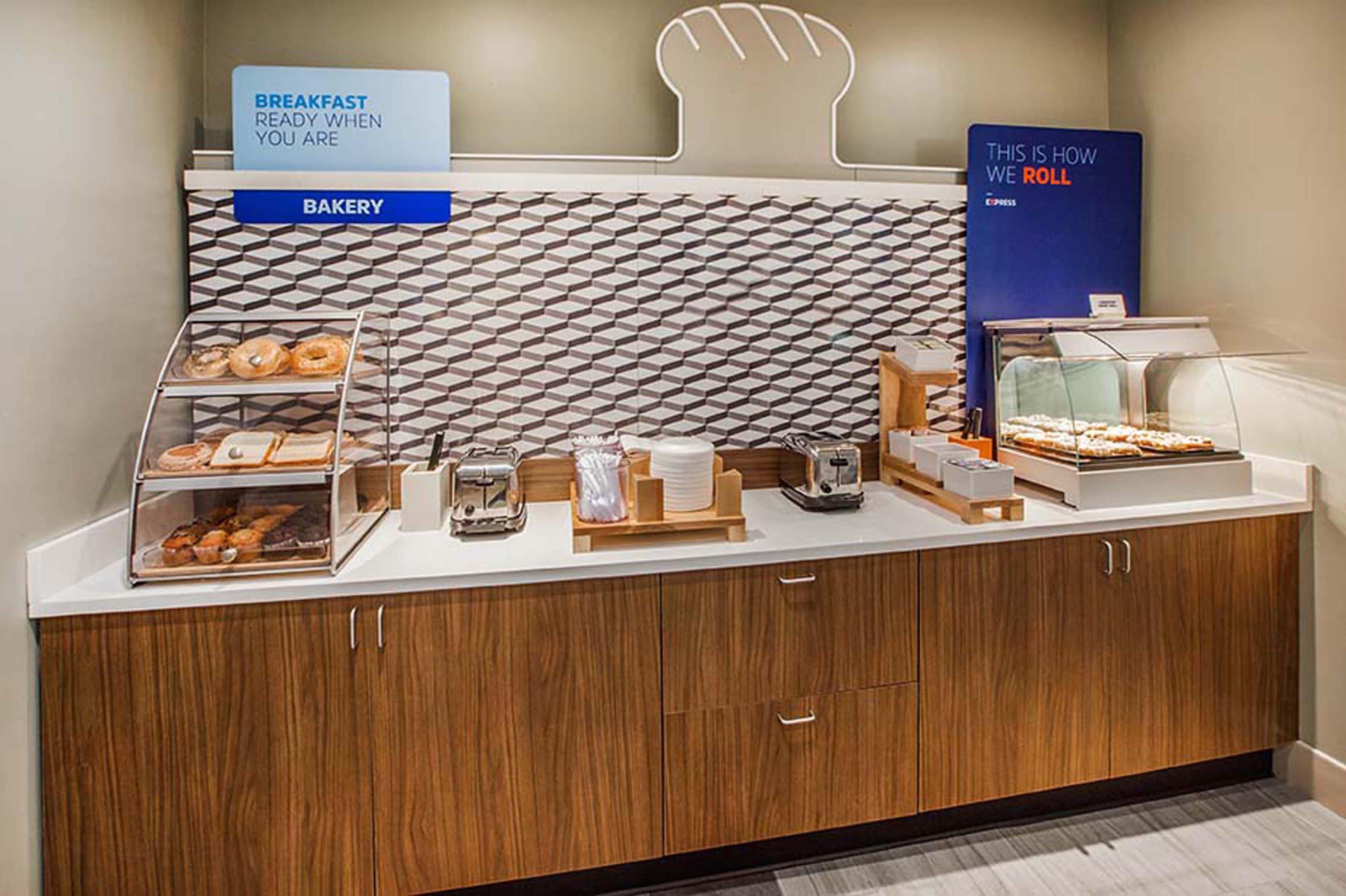 Holiday Inn Express Hotel & Suites Albuquerque Midtown By Ihg Luaran gambar